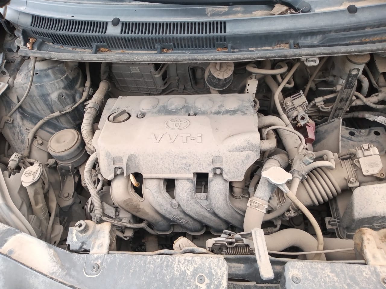  Toyota YARIS 2012    EN DESARME
